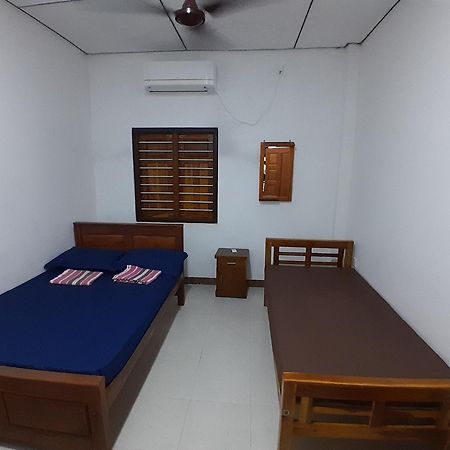Rose Fort Homestay Jaffna Luaran gambar