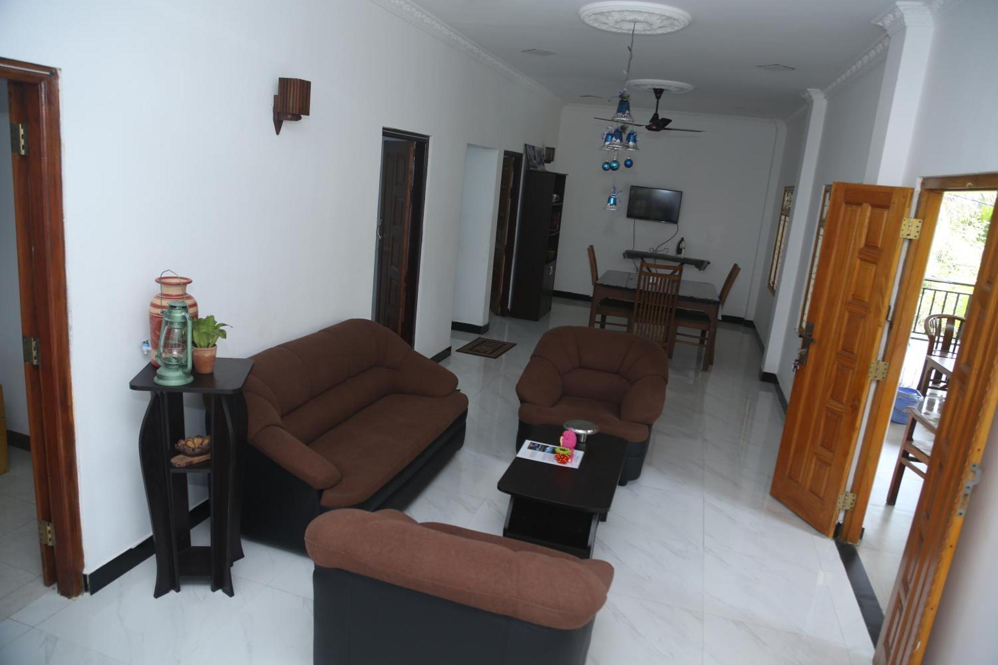 Rose Fort Homestay Jaffna Luaran gambar
