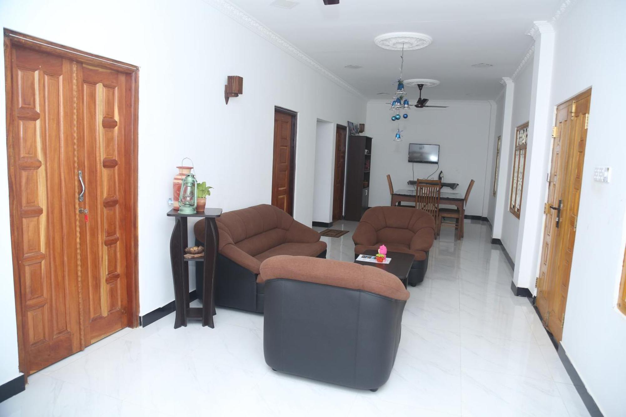 Rose Fort Homestay Jaffna Luaran gambar
