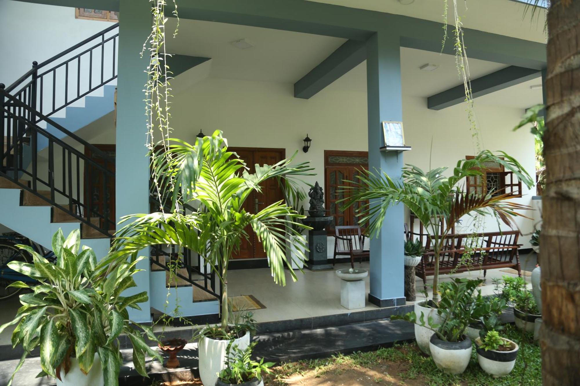 Rose Fort Homestay Jaffna Luaran gambar